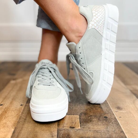 NEW Blowfish Sideout Sneaker Vapor For Women 252 - Picture 9 of 9